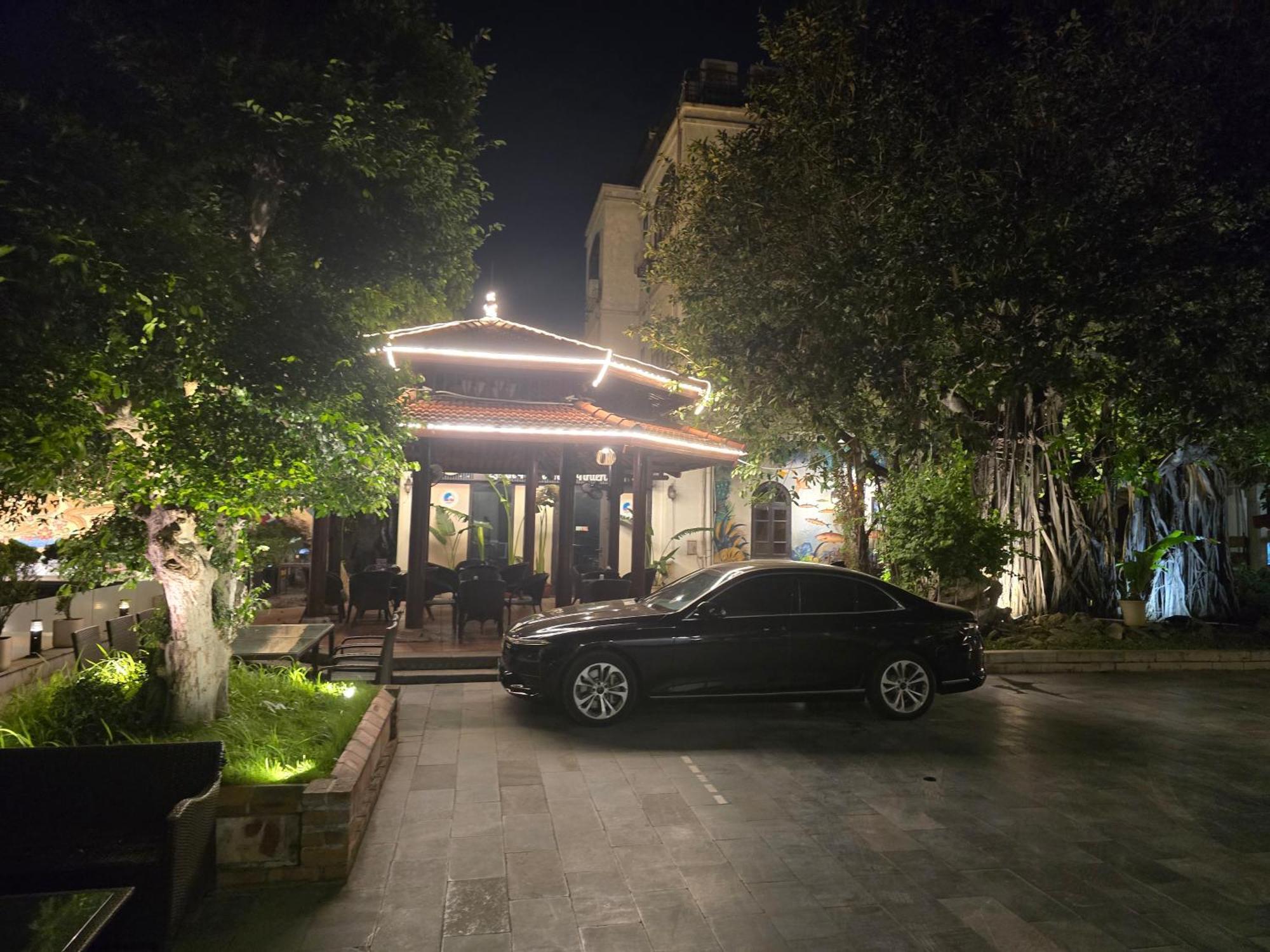 Garco Dragon Hotel — Photos 1